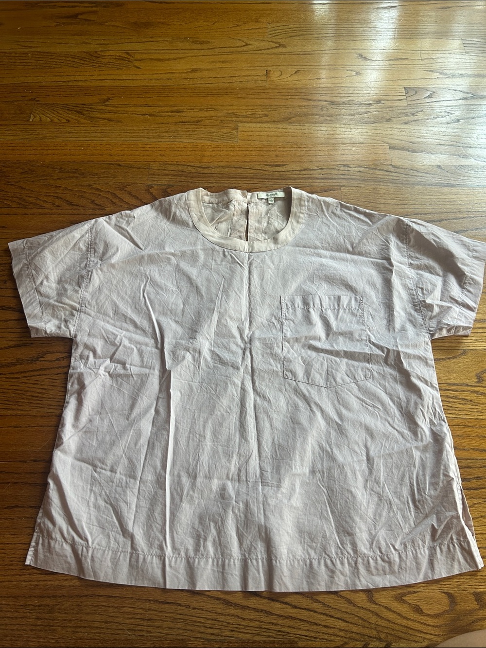 Women’s Short-Sleeve Pocket Shirt
